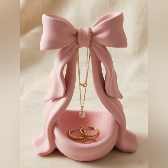 Handmade Other - 3D Printed Chic Bow Jewelry Holder